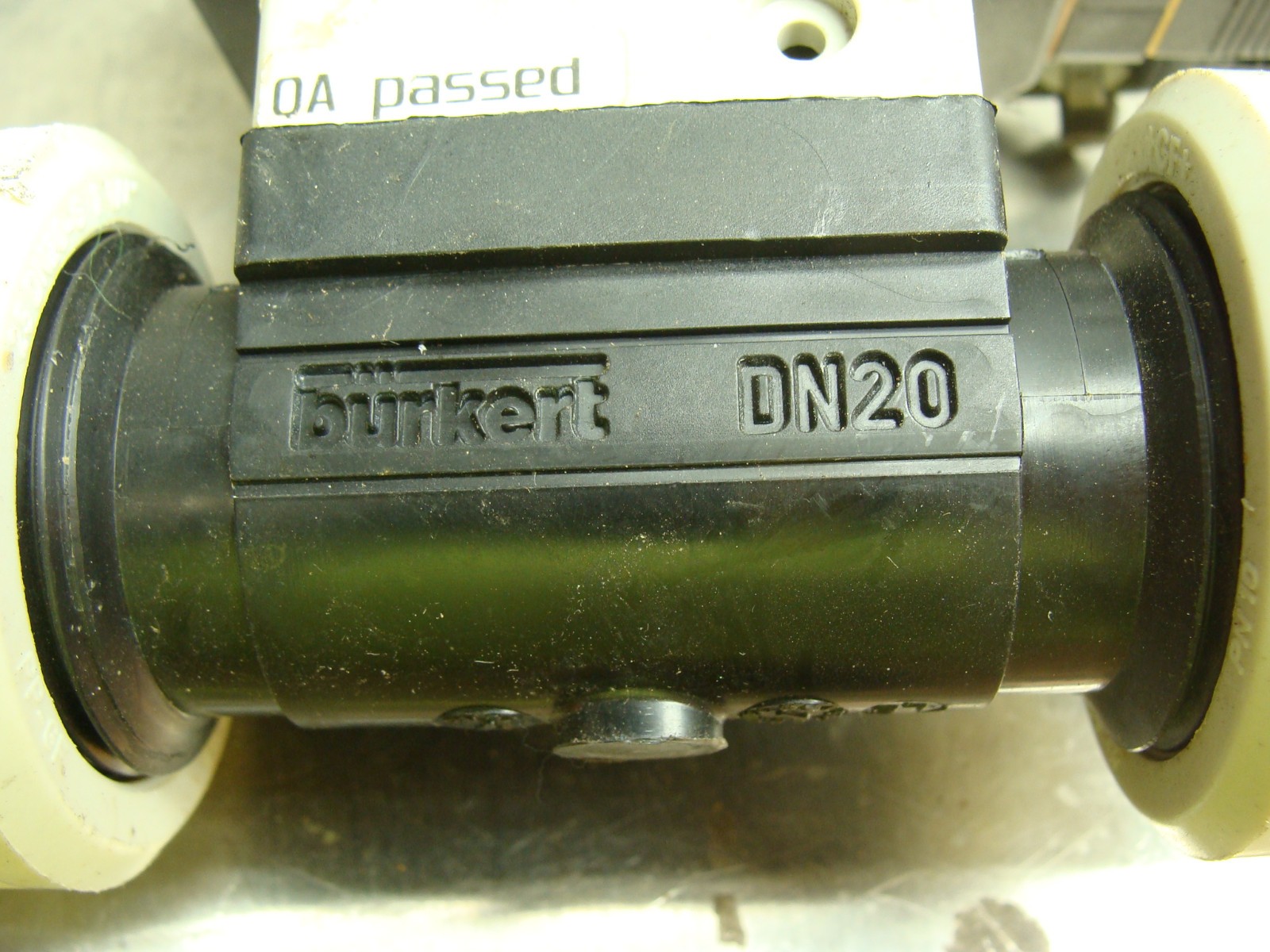 BURKERT FLOW CONTROL SENSOR 00444005 SE35/8035 HALL SENSOR 12-30VDC W/00552876
