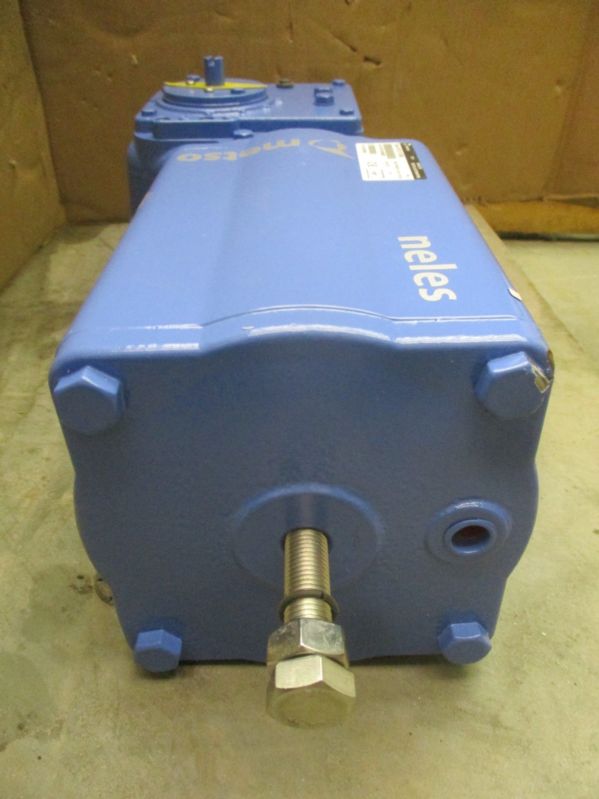 New Open Box Metso B1CU13/55L Pneumatic Actuator 9.5 Bar 120 PSI 52869PRX
