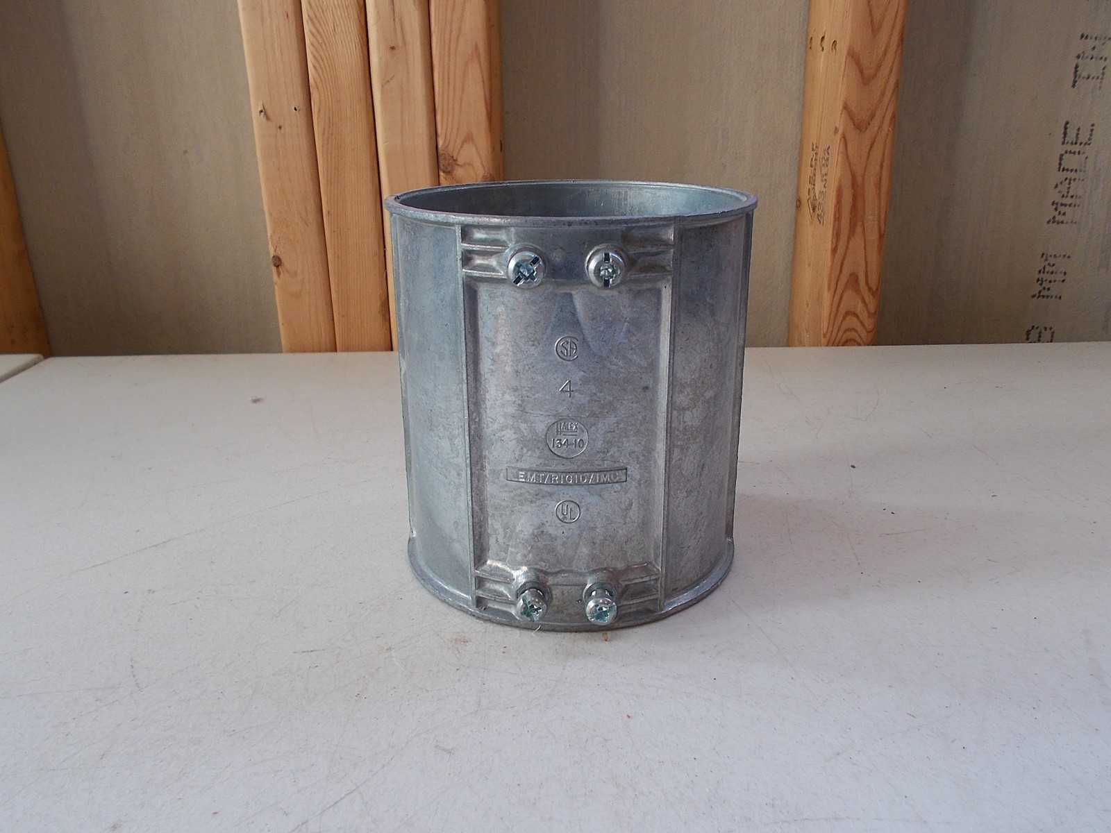 Halex 134-10 EMT/Rigid/IMC 4″ *FREE SHIPPING*