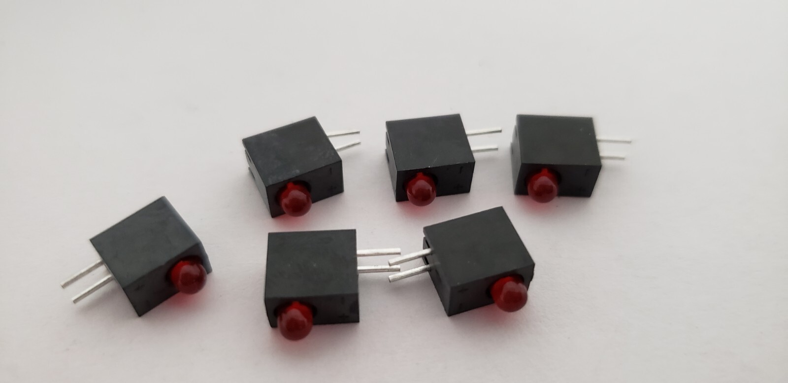 KINGBRIGHT L934CB/ID SINGLE LIGHT RED CIRCUIT BOARD INDICATORS (BAG OF 500) NNB
