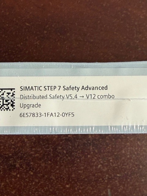 SIEMENS 6ES7833-1FA12-0YF5 SIMATIC S7 STEP 7 Safety Advanced V12 Software New