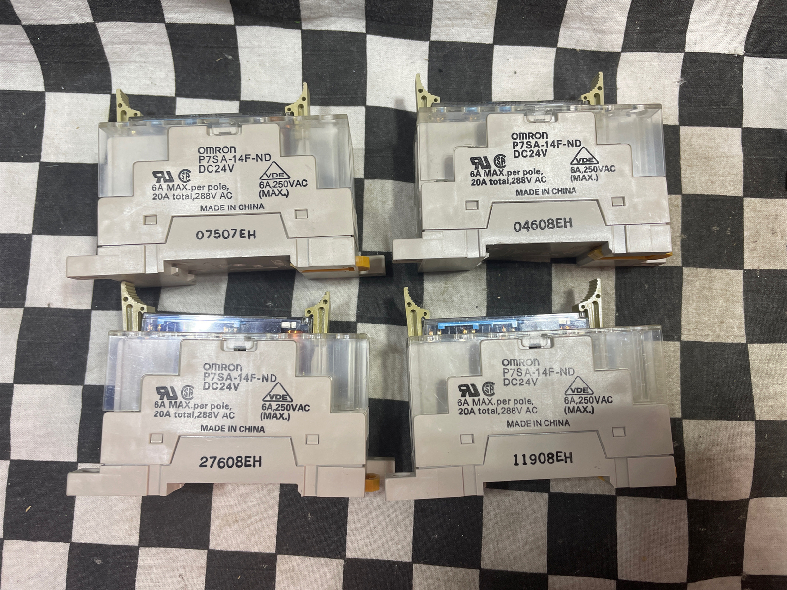 OMRON BASE RELAY 24V, P7SA-14F-ND & G7SA-5A1B, P7SA-10F-ND & G7SA-3A1B, LOT OF 6