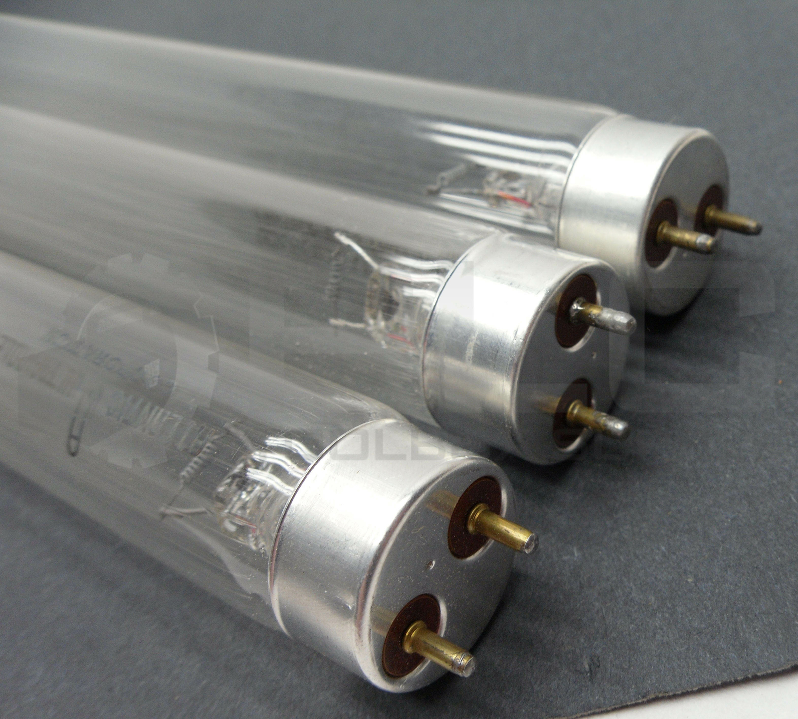 LOT OF 3 NEW ATLANTIC ULTRAVIOLET G30T8 GERMICIDAL LAMP BULB