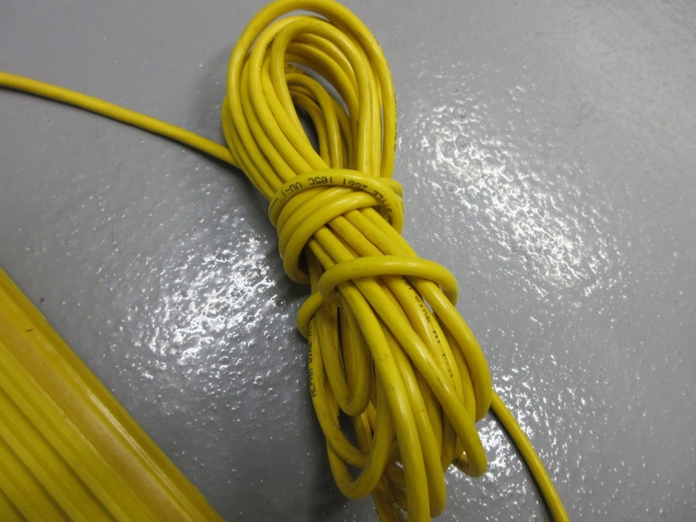 Pinnacle Systems NSD/18/036/Y/R/W/20 Safety Mat NSD18036YRW20