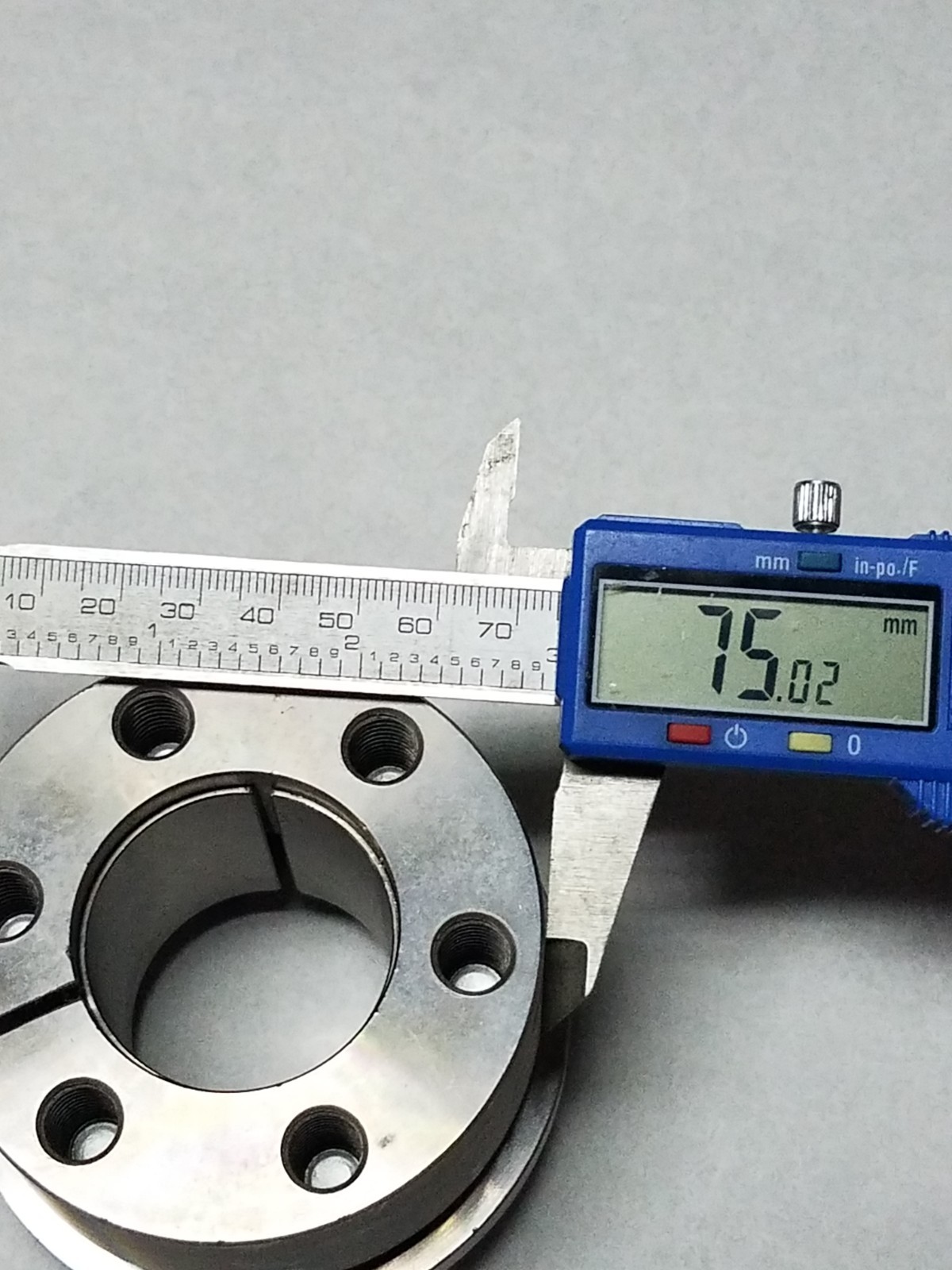 KEYLESS TAPERED SHAFT HUB LOCKING DEVICE 37.5mm ID x 75mm OD x 30mm NNB