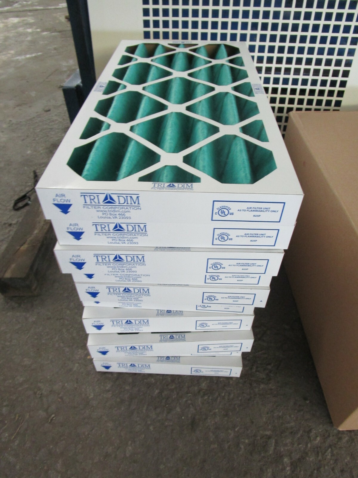 TRI DIM 2351224208E-12 12″ X 24″ X 2″ TRI PLEAT AIR FILTER MERV 8 (LOT OF 10)