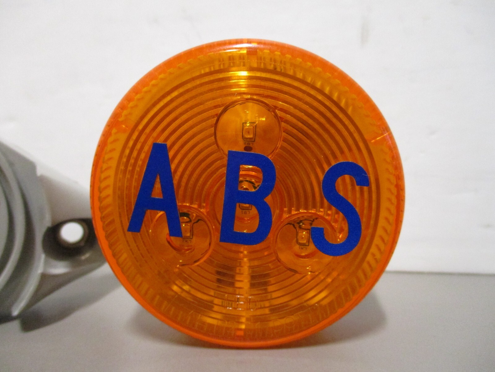 OPT MCL57AB ABS Active Light with Mount Amber 2-1/2″ LED Lamp 2-Wire
