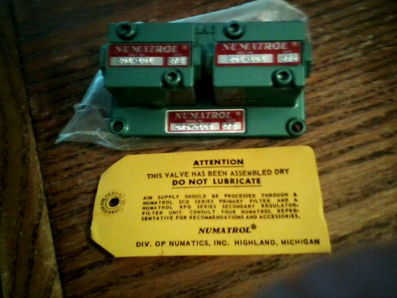*NEW* ……… NUMATICS ORO-0104 0R0-0104 AND 2 (201-101) AIR SOLENOID VALVES