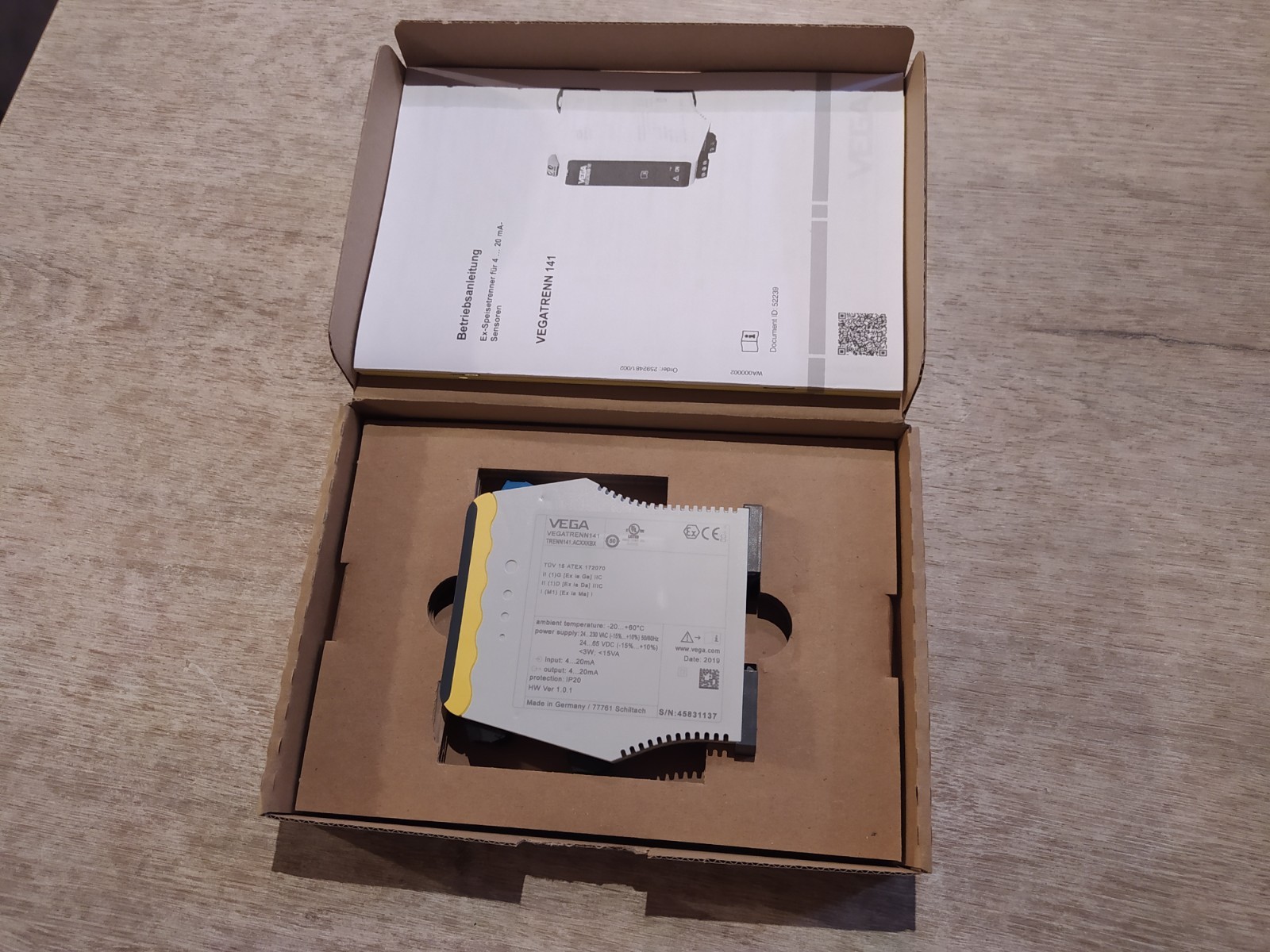 VEGA VEGATRENN 141 TRENN141.ACXXKBX [NEW]
