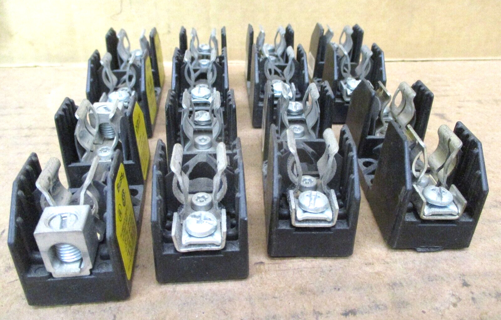 Buss R25030-1PR Edison HRCI-R Fuse Holders Lot of 8 Pieces 49992HM