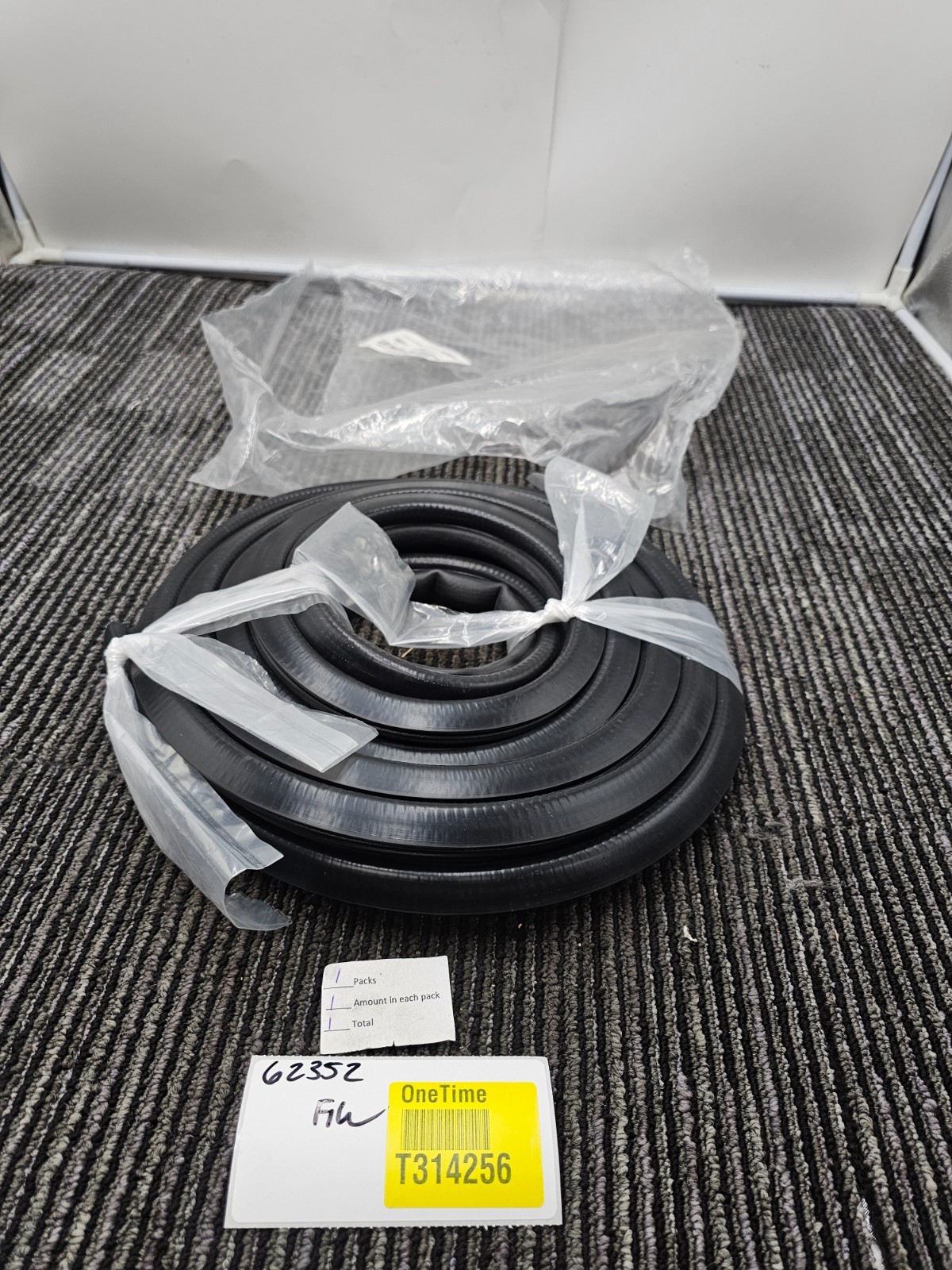 WCS WSC-RS-BULB-2-4050 Super ATV Aluminum Trim Bulb Seal Black Durable