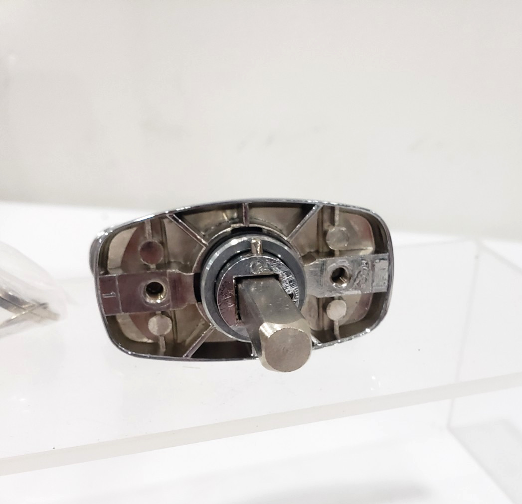 Southco Cam Latch Compact T Handle, Hand Operated Chrome Plated 92-61-213-0