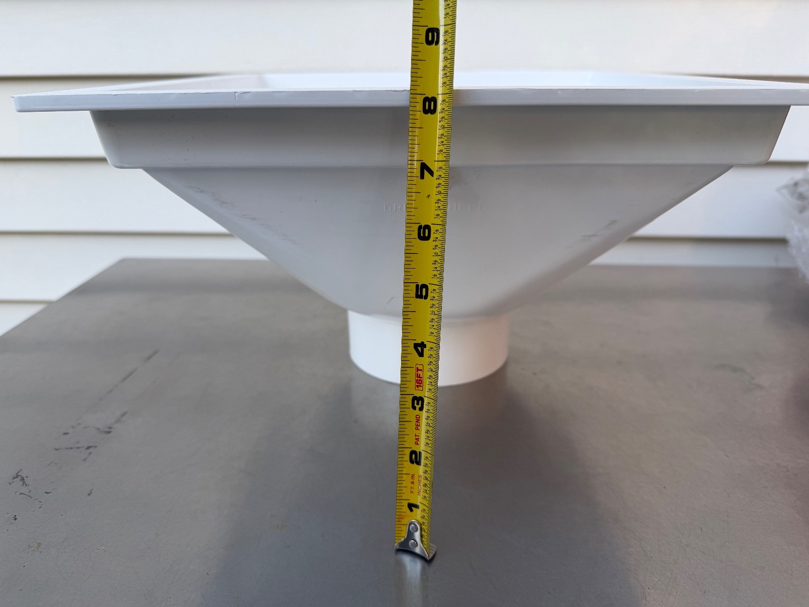 Canplas PVC1 4712-1 12″ X 12″ X 6″ X 4″ PVC Floor Sink Heavy Duty Canada