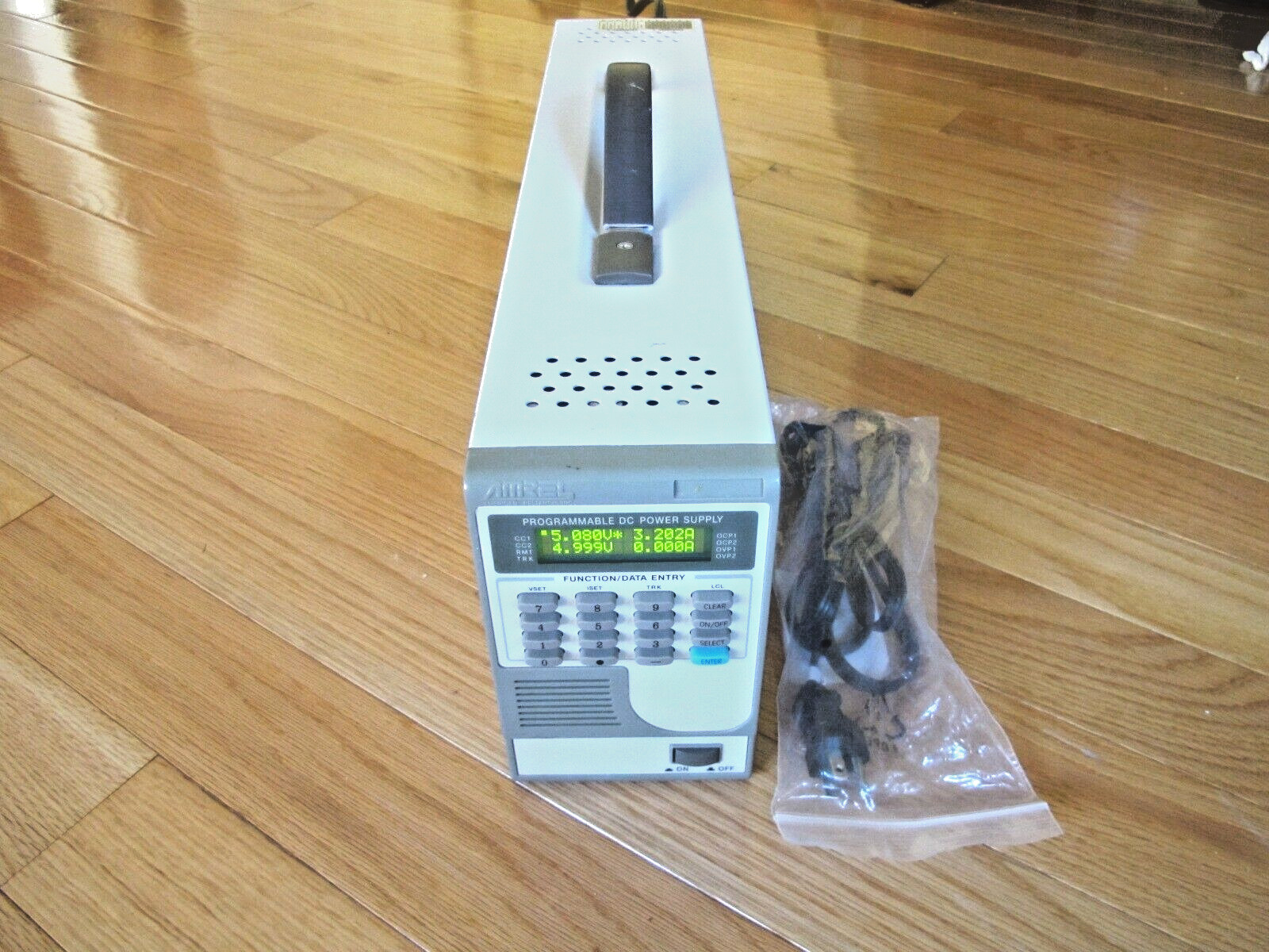 Amrel PD5-3D DC Power Supply (5V/3A)