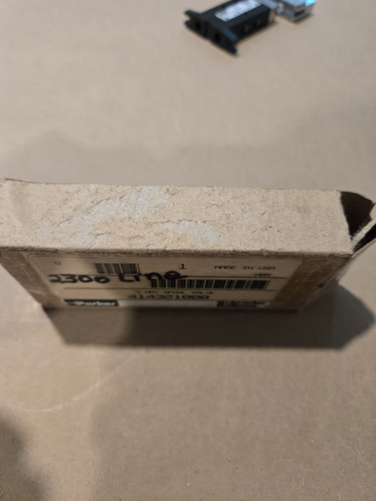 NOS Schrader Bellows Parker Three Way Spool Valve Made In USA 414321000