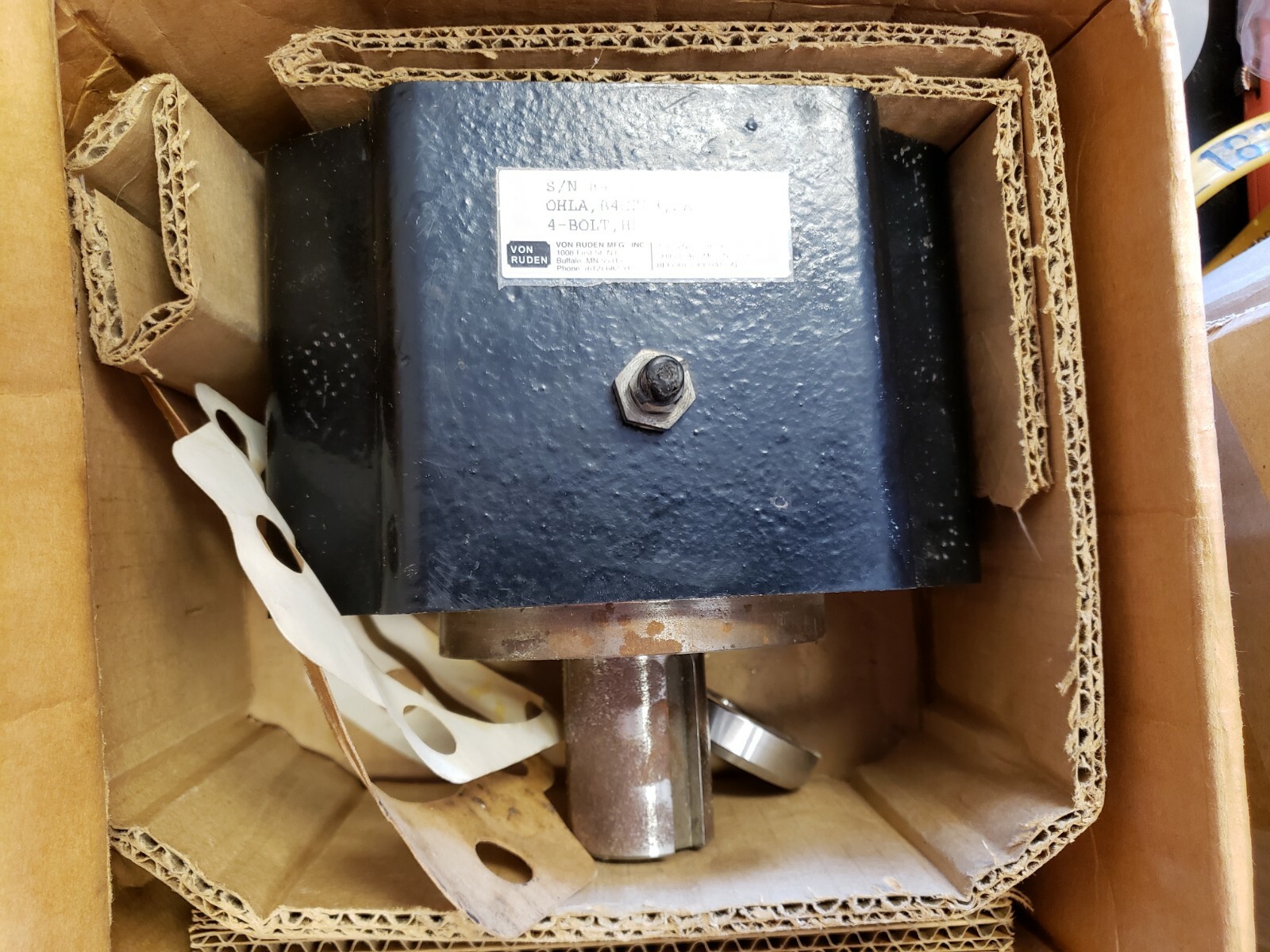 VON RUDEN OHLA, B4C2D3, SAE-B, 2/4-BOLT, HD