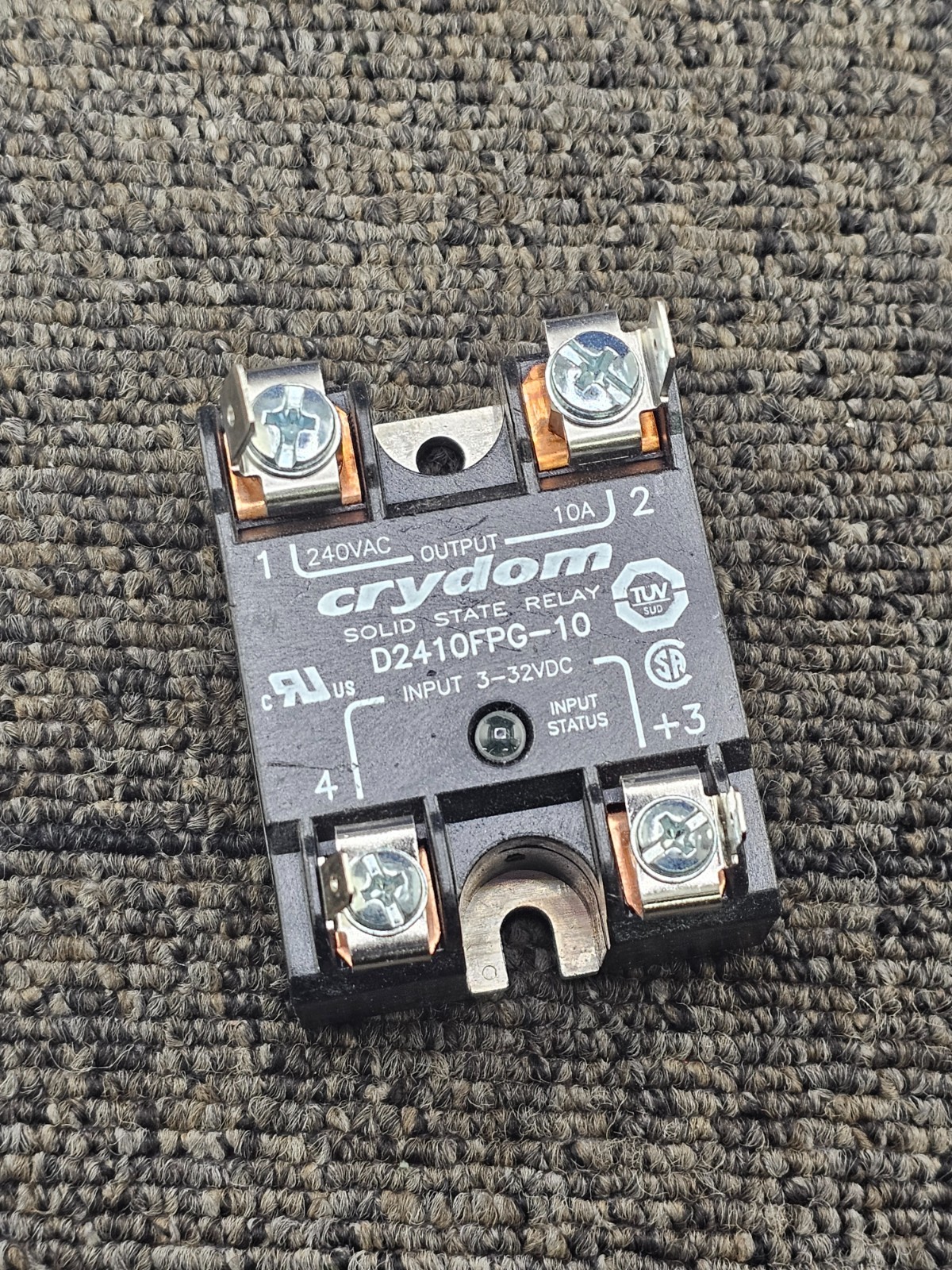 Crydom D2410FPG-10: Solid-State Relay, Control Voltage 3-32 VDC