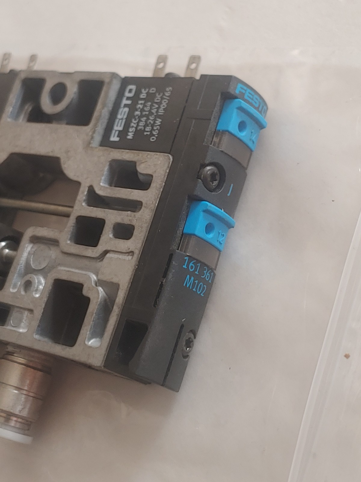 Festo 161 361 M102 Solenoid Valve MSZC-3-21 DC 384 164 D 18-26.4V DC 0,65W