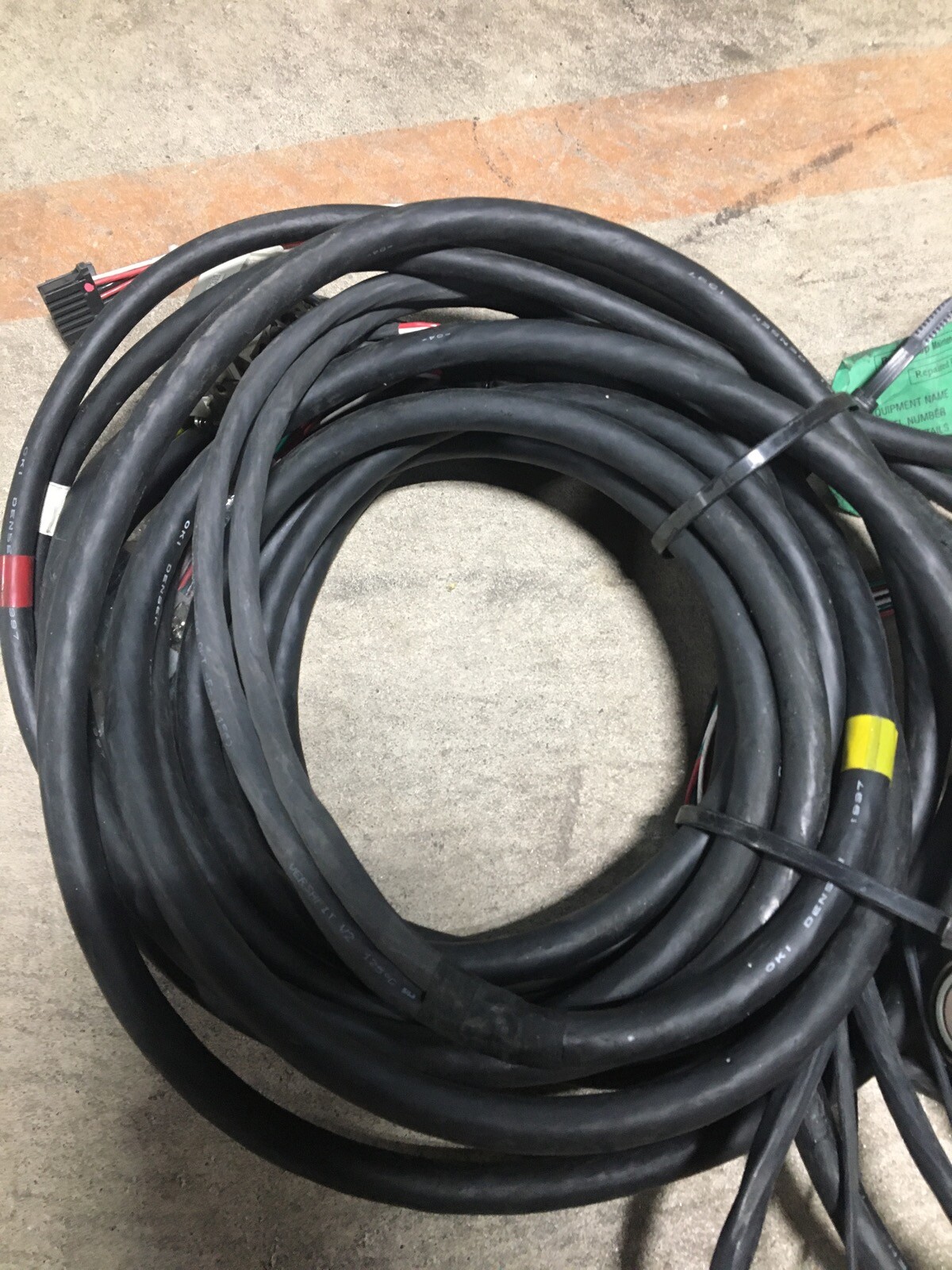 FANUC ROBOTICS A660-4033-T313 K132 J1-J5 POWER CABLE, ROBOT-420I