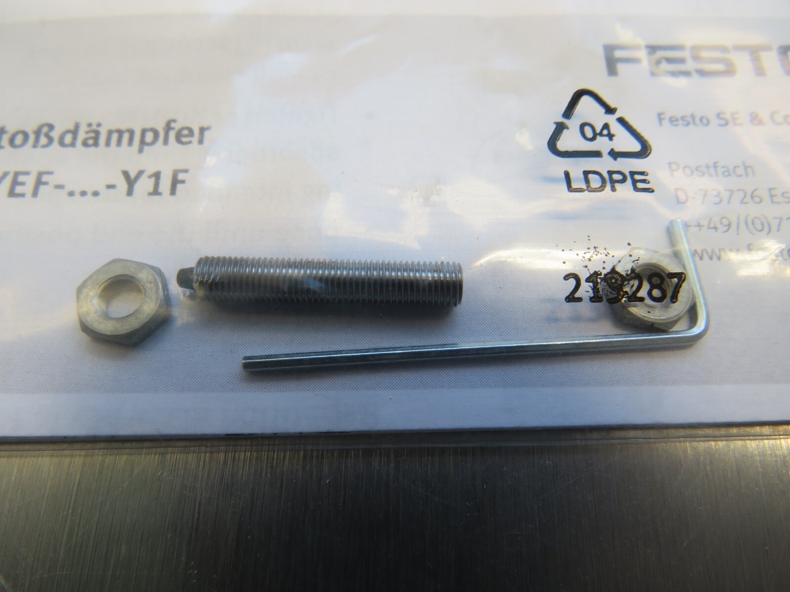 Festo DYEF-M4-Y1F Shock Absorber 548370 (USA SELLER)