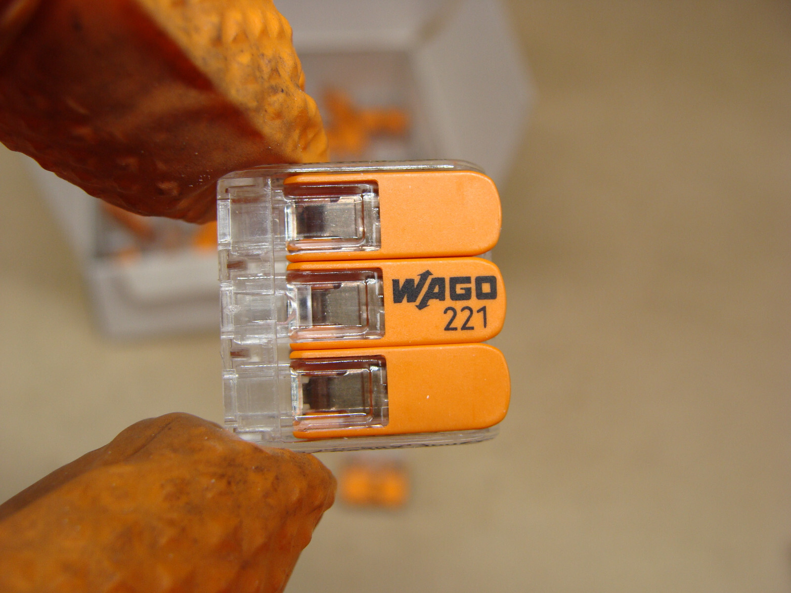 WAGO 212-413 LEVER NUTS 3X AWG 24-12 Cu LOT OF 48