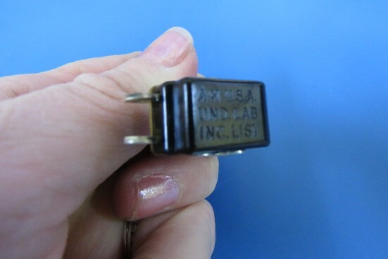 CROUSE-HINDS/ ARROW-HART 80511 Qty of 10 per Lot Switch Push Button N.C. SPSTRo