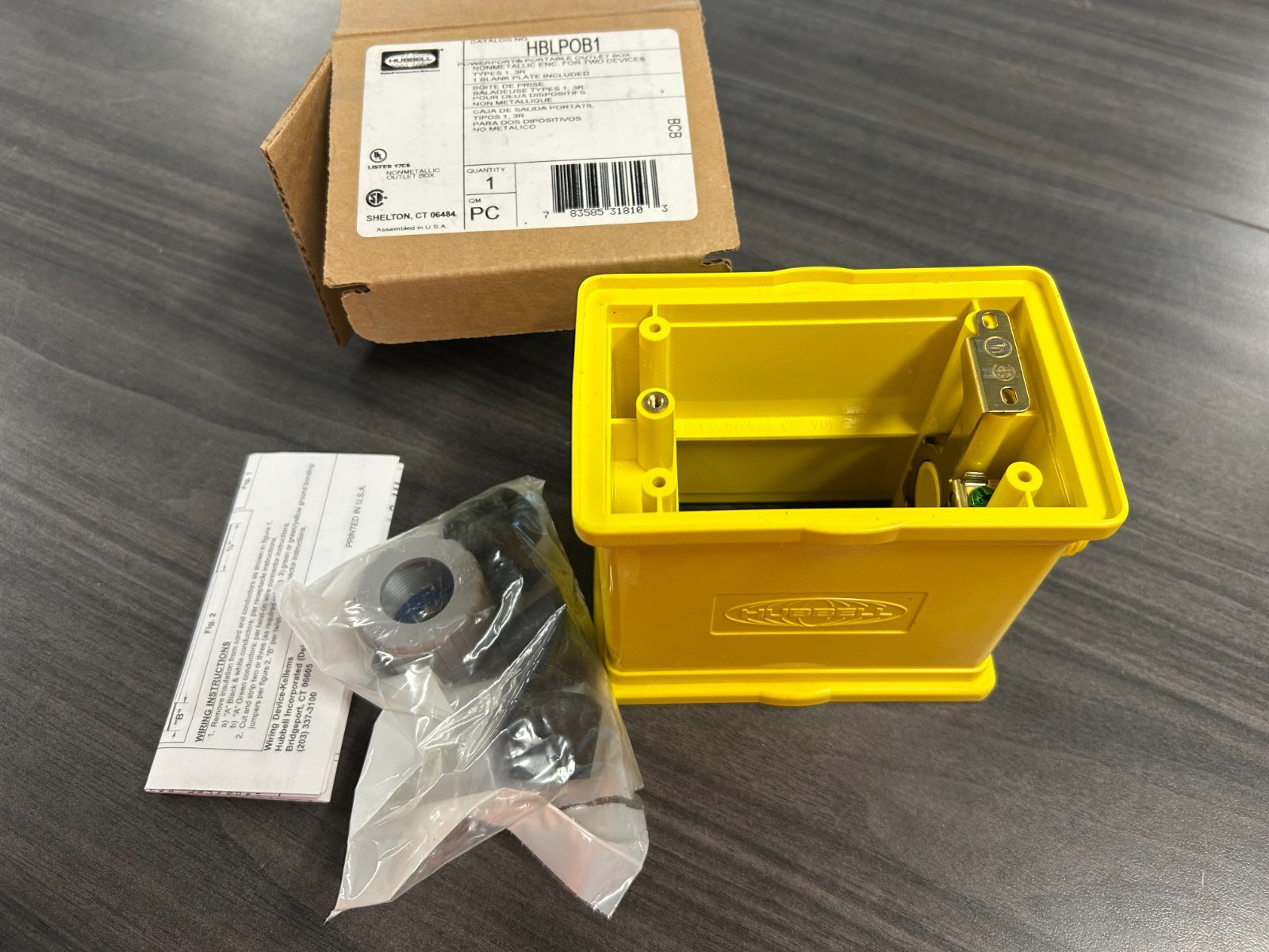 Hubbell Powerport Portable Outlet Box Nonmetallic Enclosure 2 Devices HBLP0B1