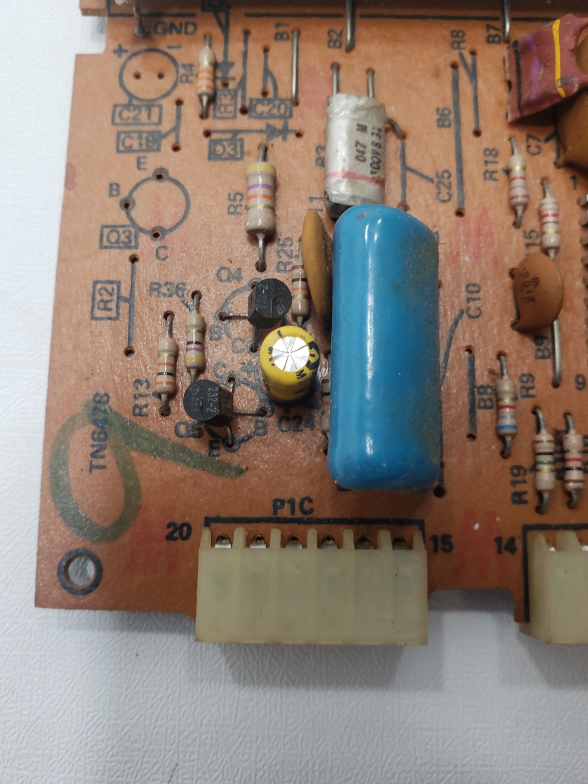 Vintage Zenith TV Circuit Board Module 105-1110 Caution Hot 9-90-01 Untested
