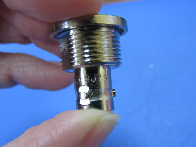 TROMPETER BJ75 Qty of 1 per Lot TRB, Twinaxial/Triaxial Connector Jack, Female