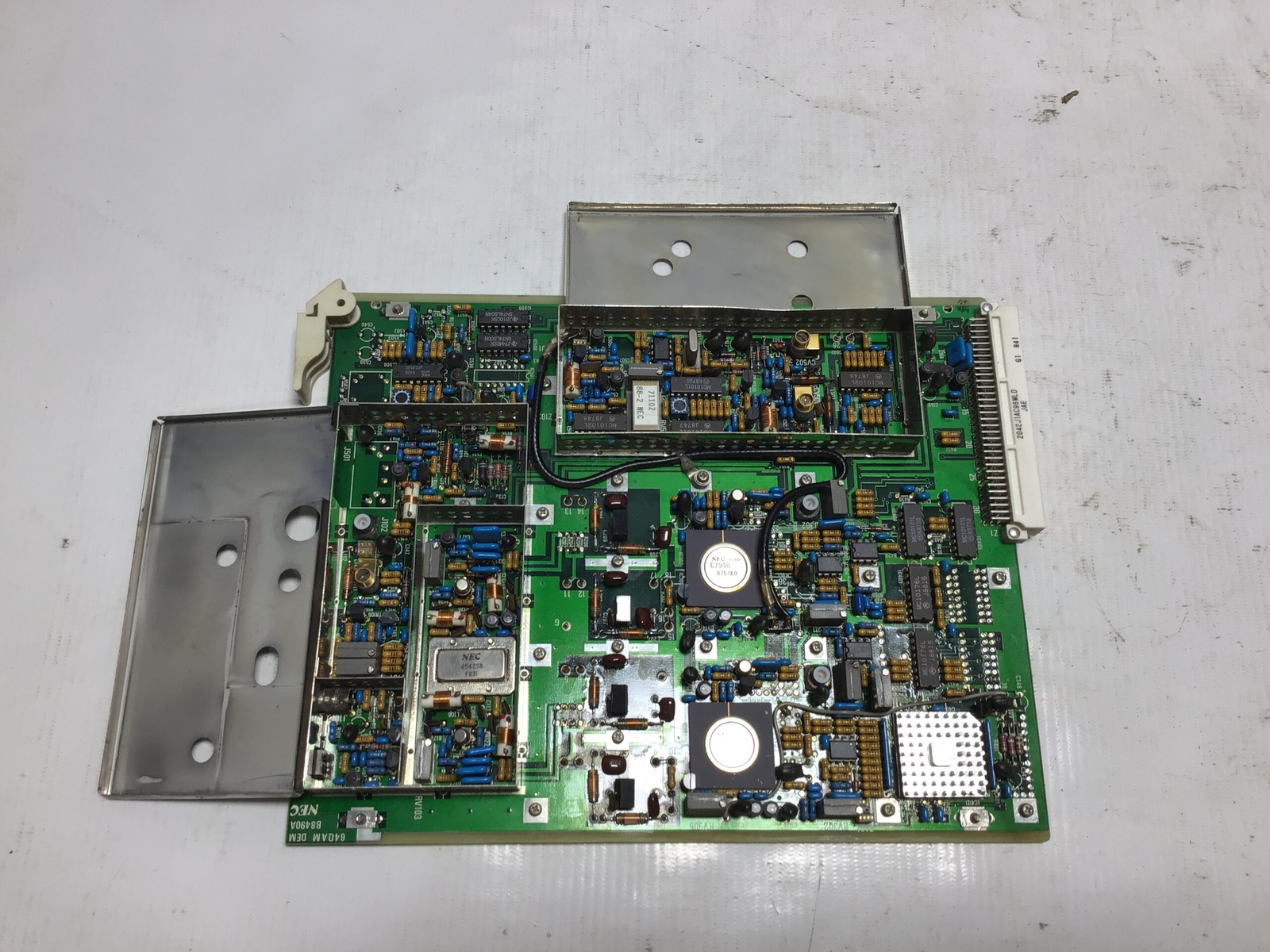 NEC 64 Quadrature Amplitude Modulation Demodulator (64QAM DEM) B8490A