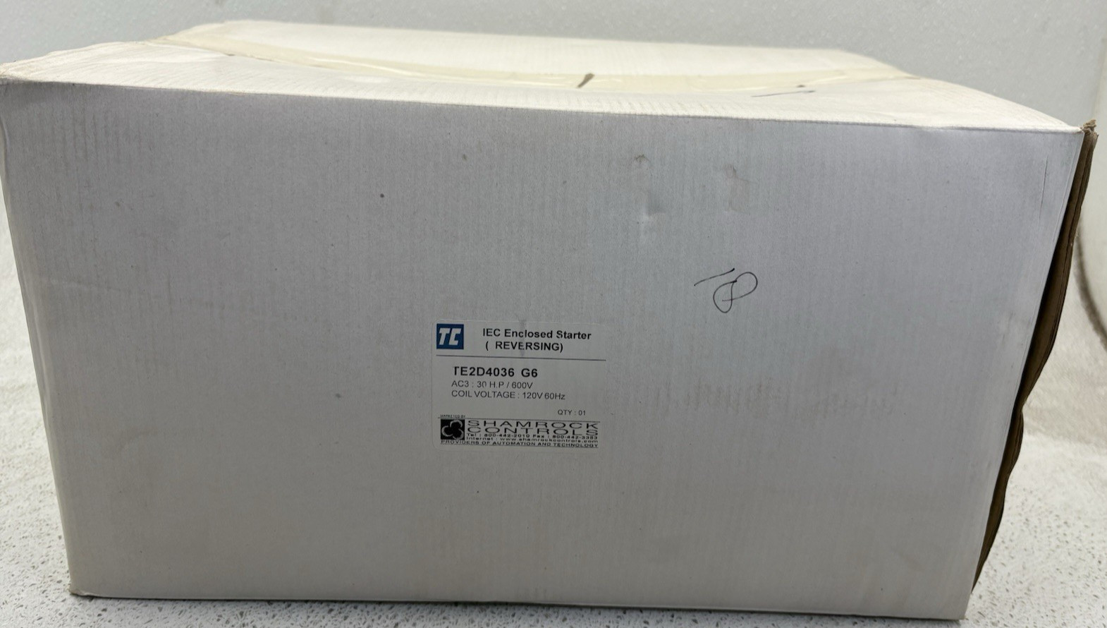 TE2D4036 G6 IEC ENCLOSED STARTER (REVERSING) AC3: 30 H.P /600V