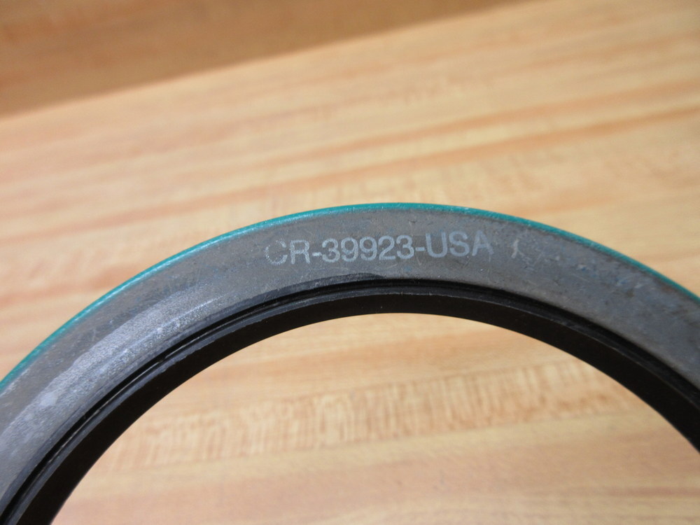 Chicago Rawhide CR 39923 SKF Oil Seal 39923 (Pack of 2)