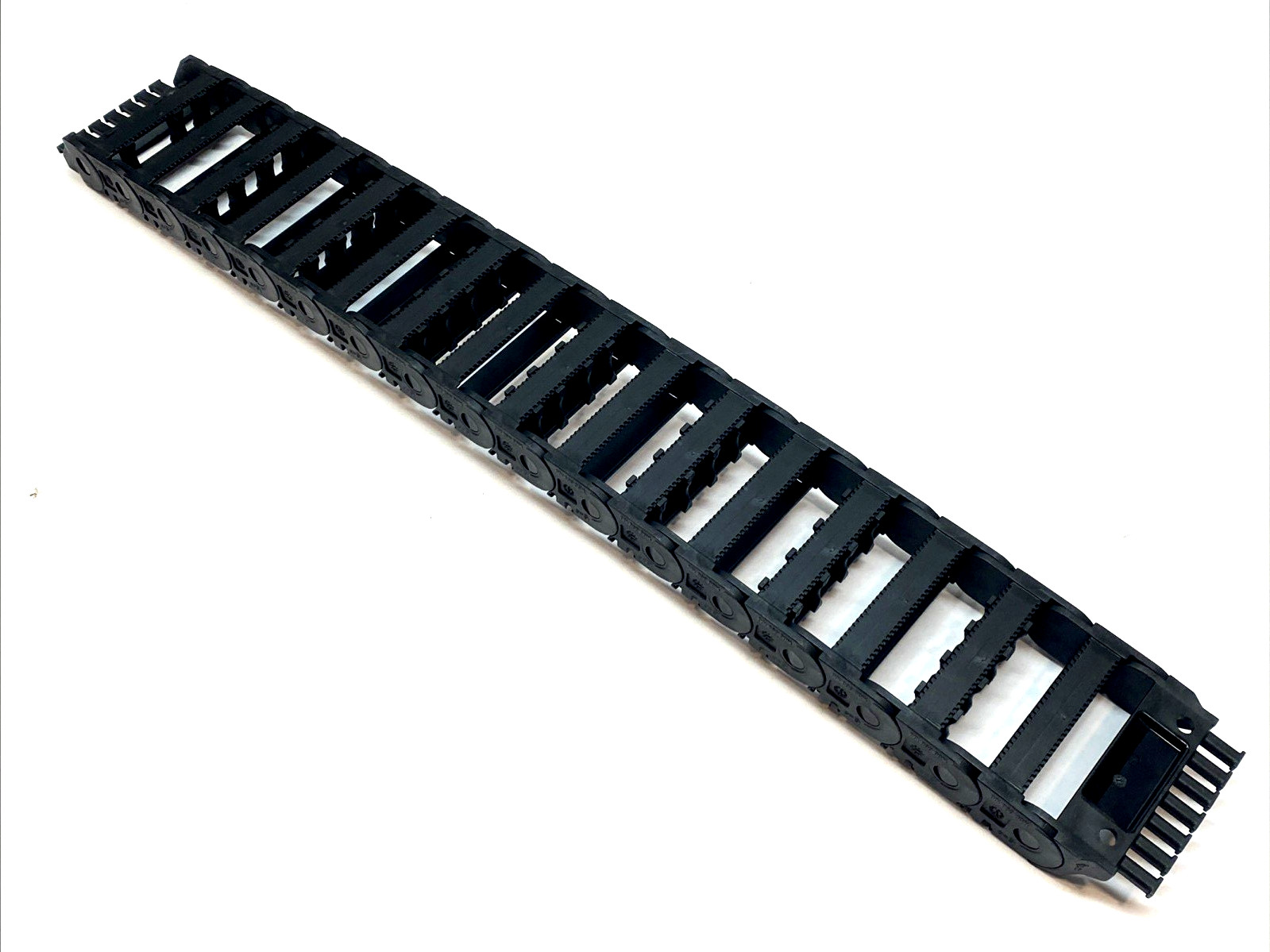 Igus 1400.068.100 E2 Energy Chain 17 Links