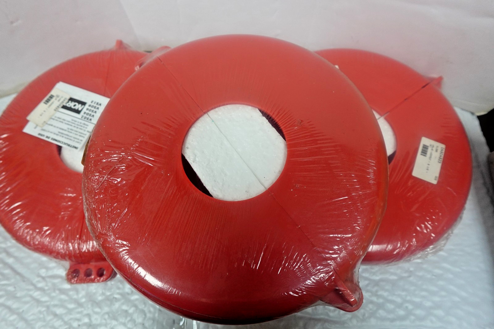North VS09R Red Wheel Valve Lockout 6.5″-10″ Lot of 3