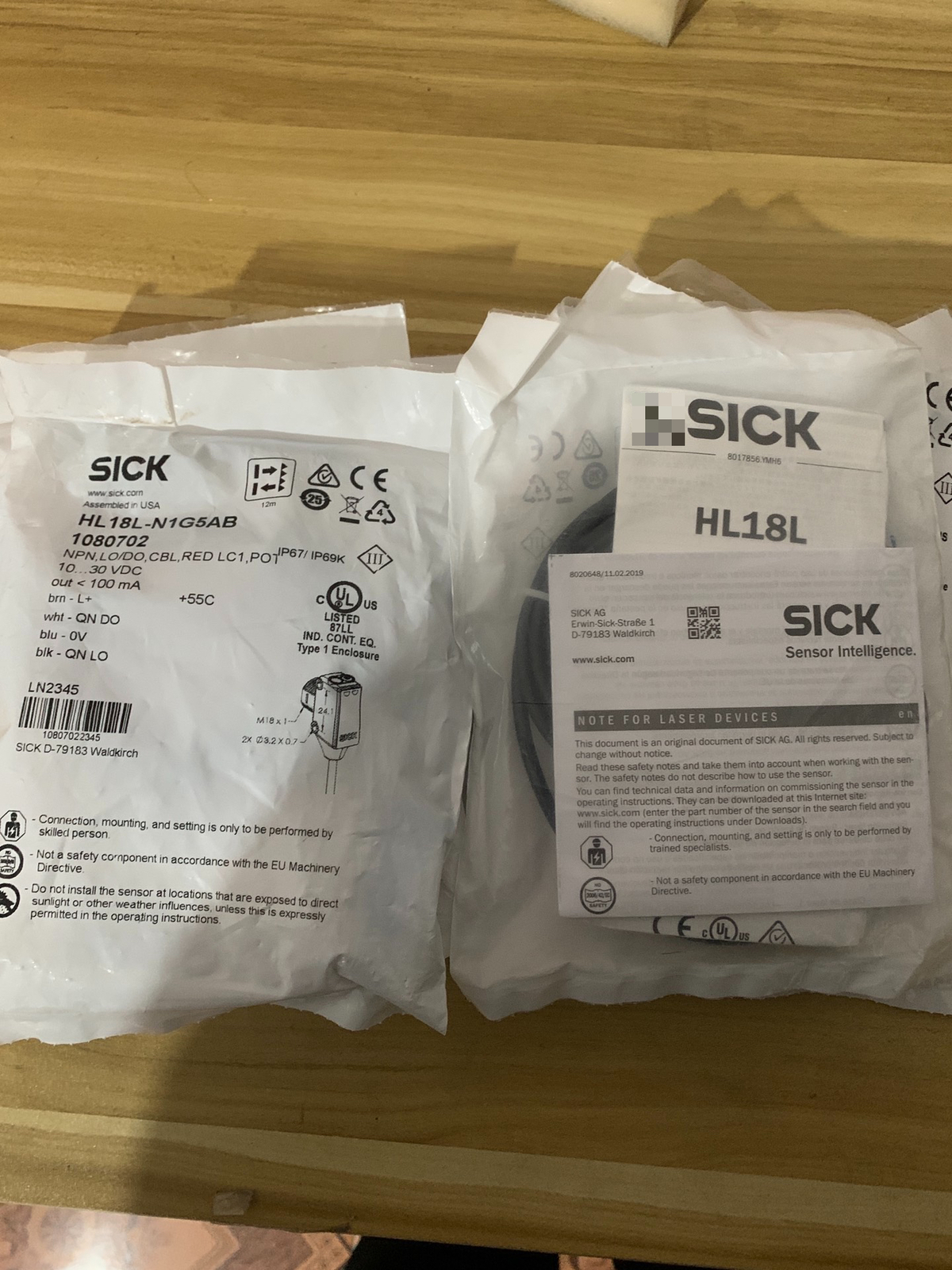 1P NEW SICK HL18L-N1G5AB Accept counteroffer