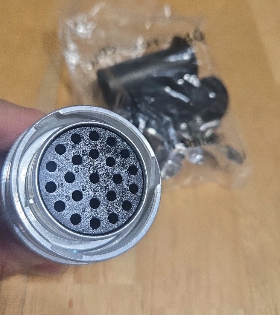 TE Connectivity / Deutsch Automotive HD36-24-23SN-059 23P AL N THD Free Ship