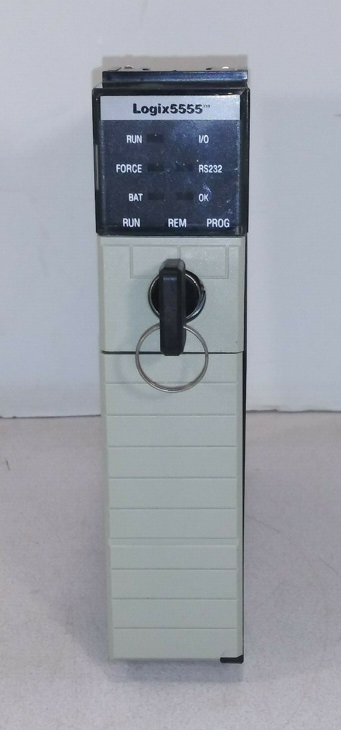 1 USED ALLEN-BRADLEY 1756-L55/A PROCESSOR UNIT W/ KEY & 1756-M13/A MEMORY EXP.
