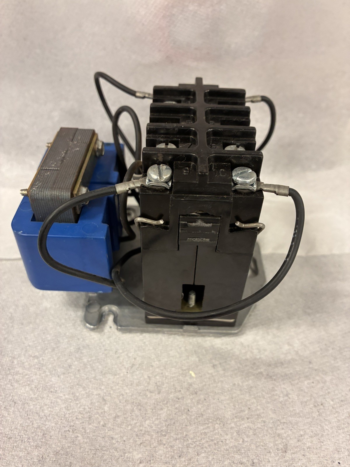 Warrick Controls 1D1D0 Control Relay 115V 50/60Hz Secondary 300V Level Control