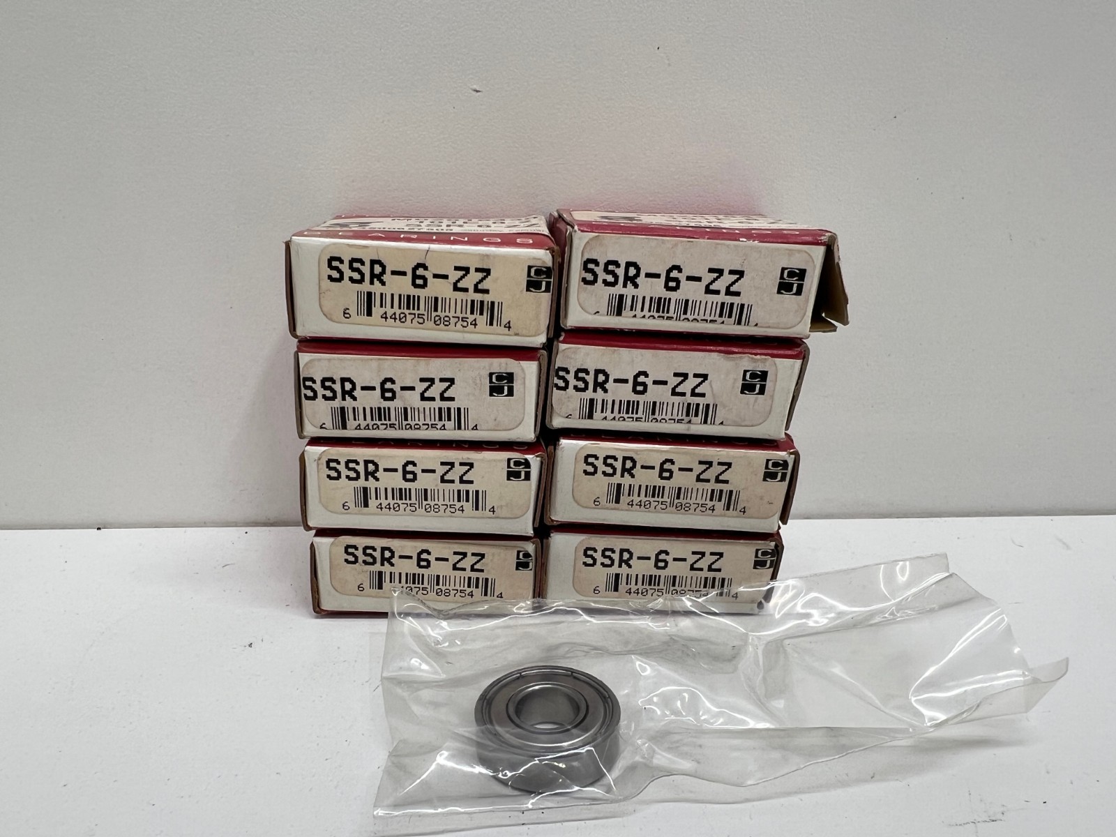 LOT OF (8) NEW IN BOX! CONSOLIDATED BEARINGS RADIAL BALL BEARINGS SSR-6-ZZ