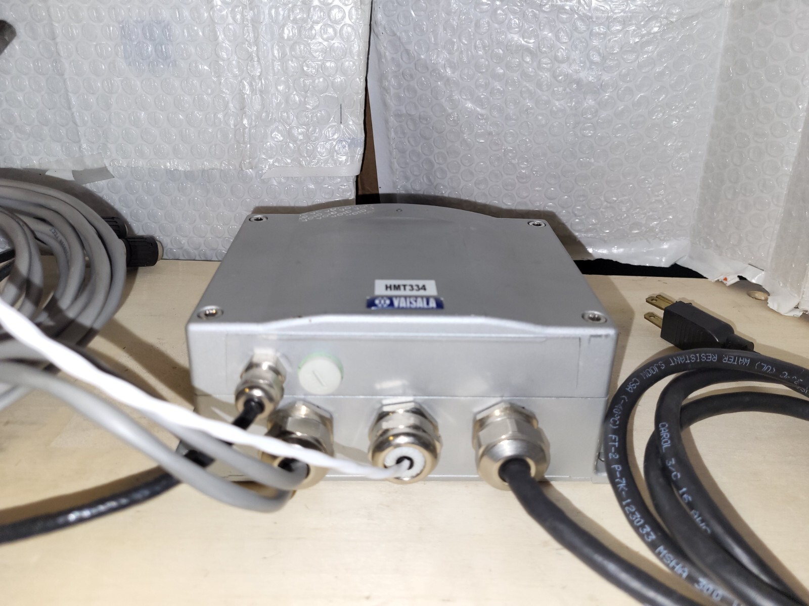 VAISALA HMT334 HUMIDITY AND TEMPERATURE TRANSMITTER