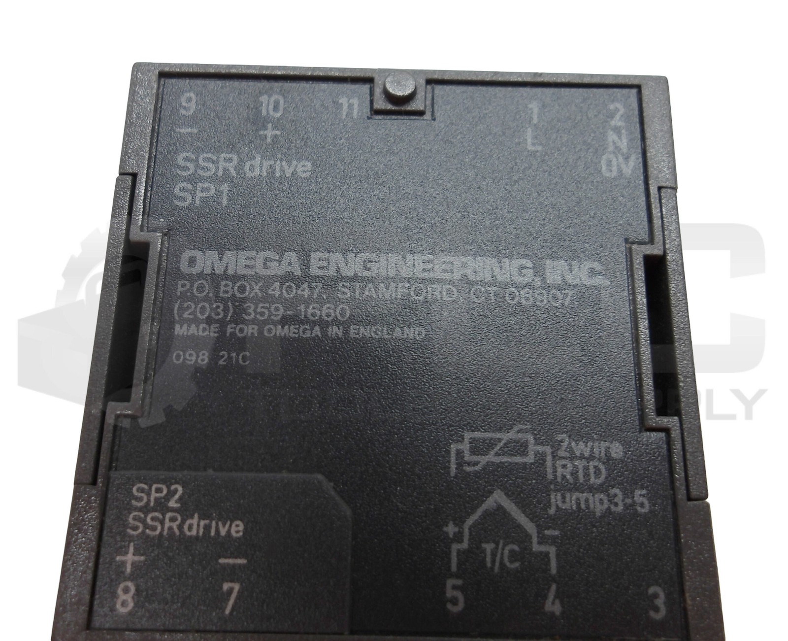 NEW OMEGA CN9221A TEMPERATURE CONTROLLER 115V 50-60HZ 5V