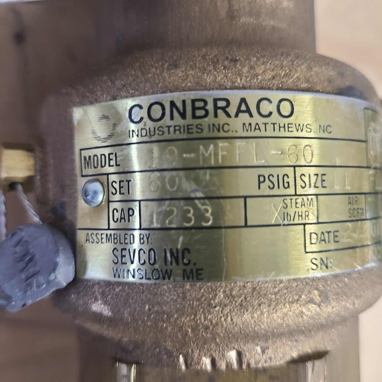 APOLLO CONBRACO 19-MFFL-60 SAFETY RELIEF VALVE 1-1/4″ 60 PSIG