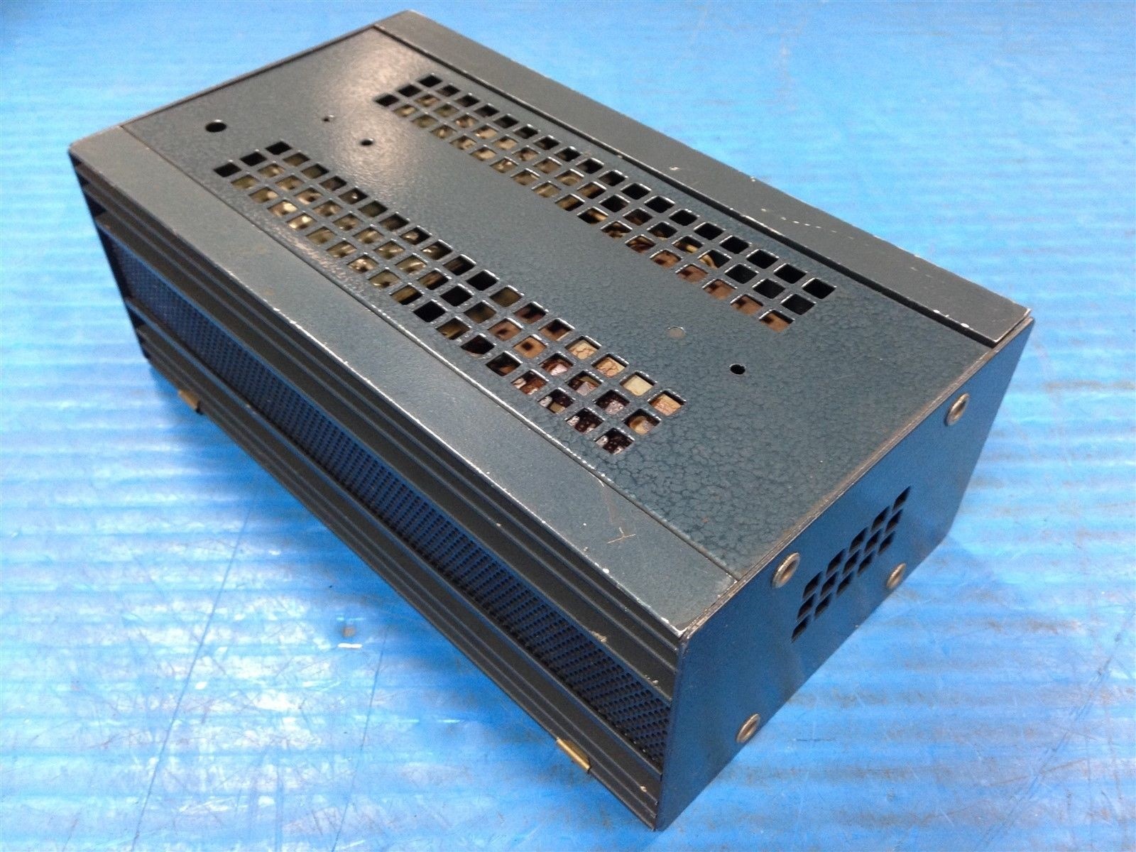 USED POWER MATE PMC UNI 30 D REGULATED POWER SUPPLY MODIFIED TO OEM-28D (J7)