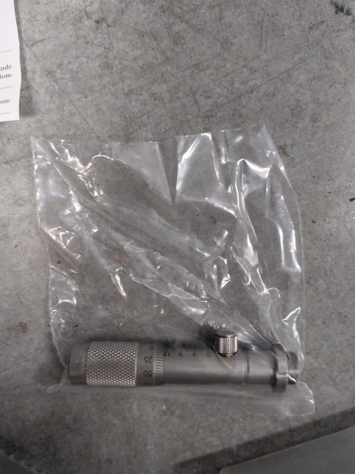 Newport HR-13 Micrometer Head, High Resolution, 0.5 µm Sensitivity, 13 mm Travel