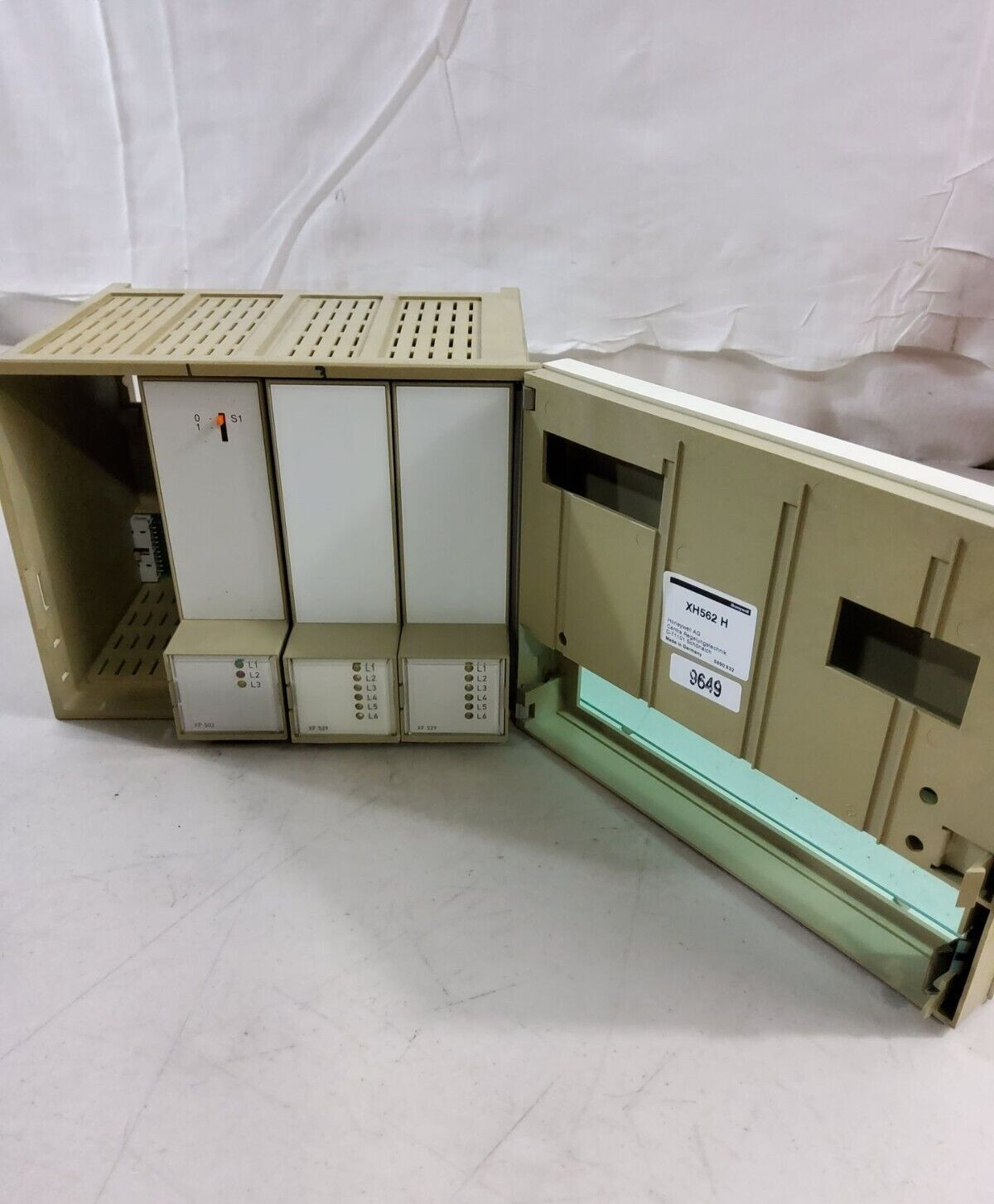 Honeywell Excel 500 XH562 H Housing Card Holder w/ XP502 + (2) XP529
