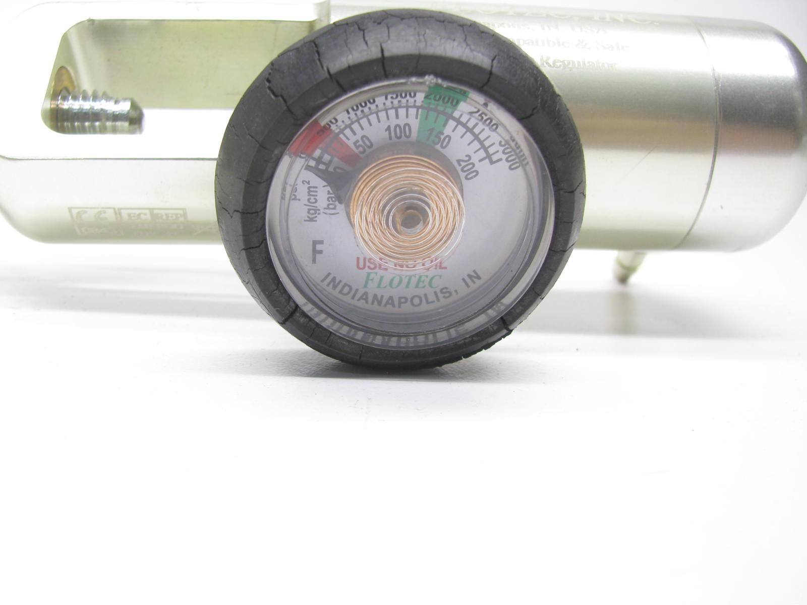 USED Flotec RR90D4-6614 Pressure O2 Oxygen Regulator