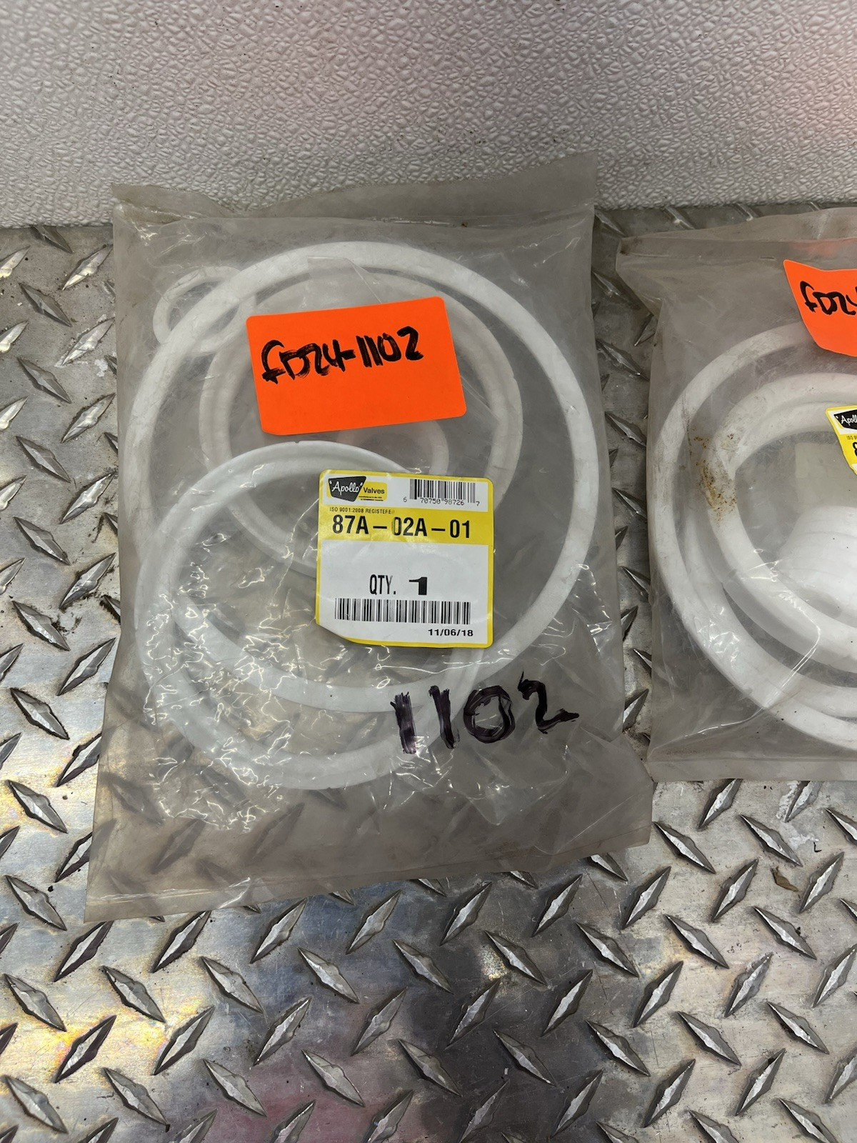 Apollo 87A02A01, Seal Service Repair Kit 87A/87B/88A/88B 4 in Full Port, 6″ STD
