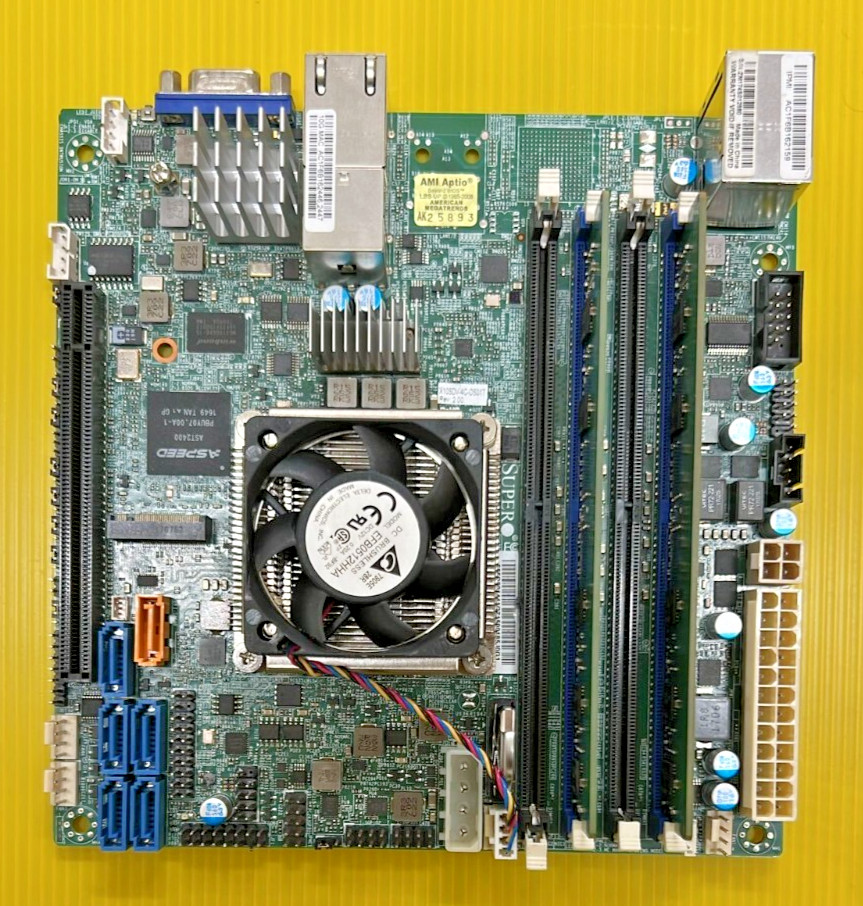 SUPER X10SDV-4C-OS017 REV 2.00 AND 2 MOTOROLA 8GB