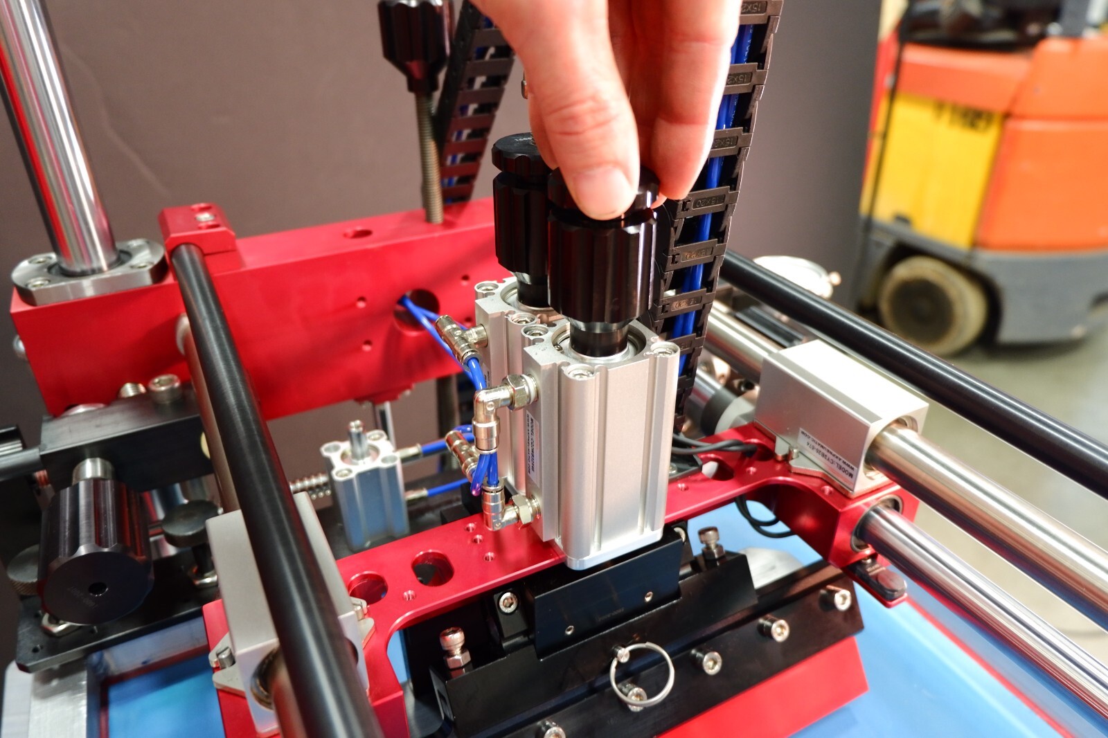 PRECISION SCREEN PRINTING MACHINE