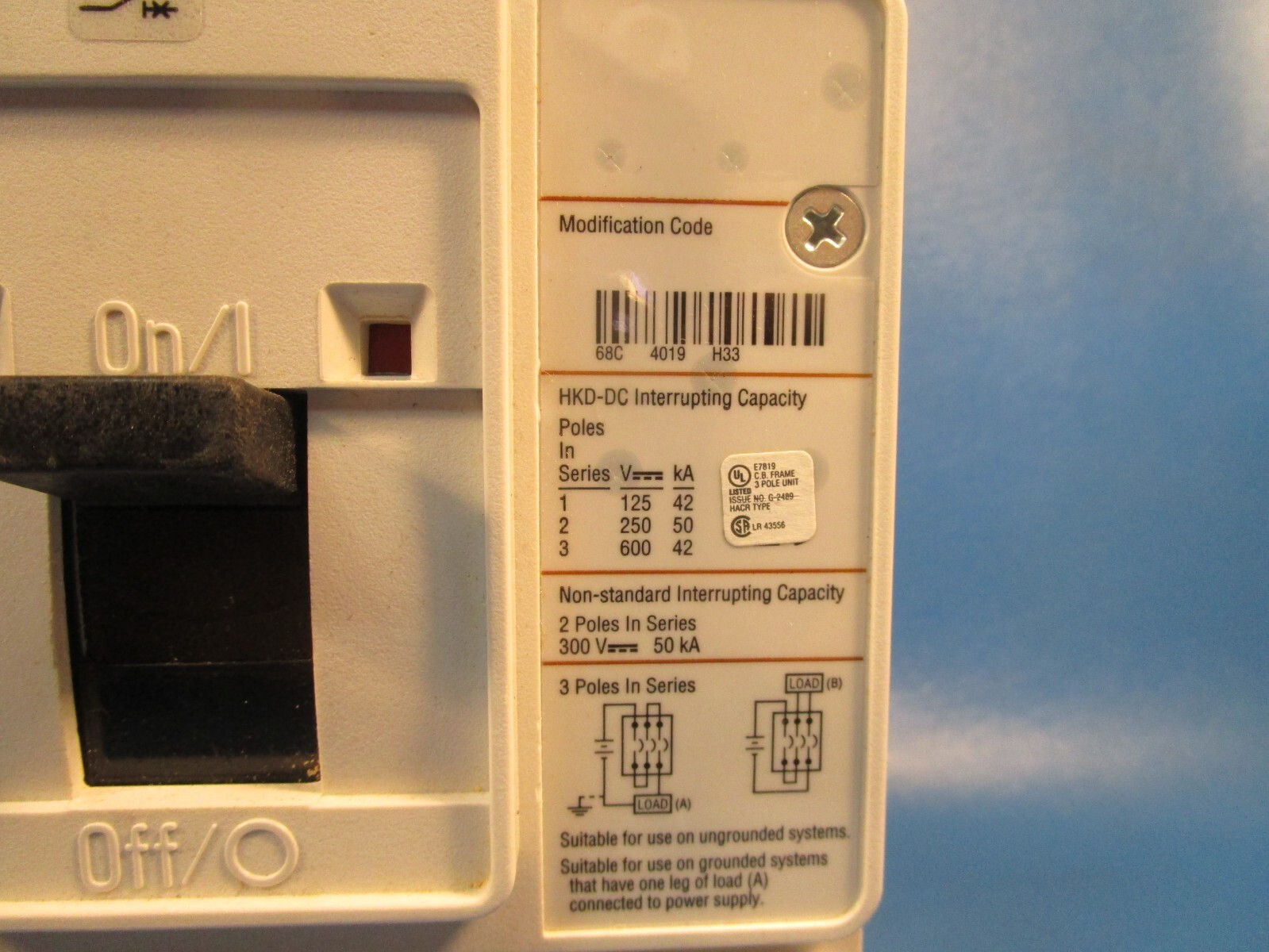 Eaton HKDDC3300WF01, Molded Case Breakers (MCCBs) HKDDC 3P 300A 600V 50/60Hz 3Ph
